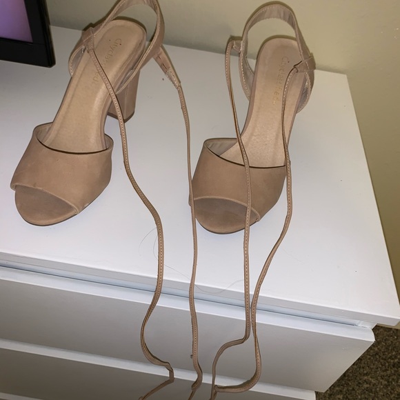 Tan Tie Up Heels - Picture 2 of 2
